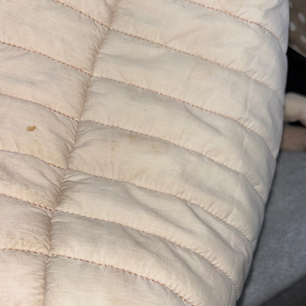 Beige Quilted Tote Bag with Character Patch - Picture 6 of 7
